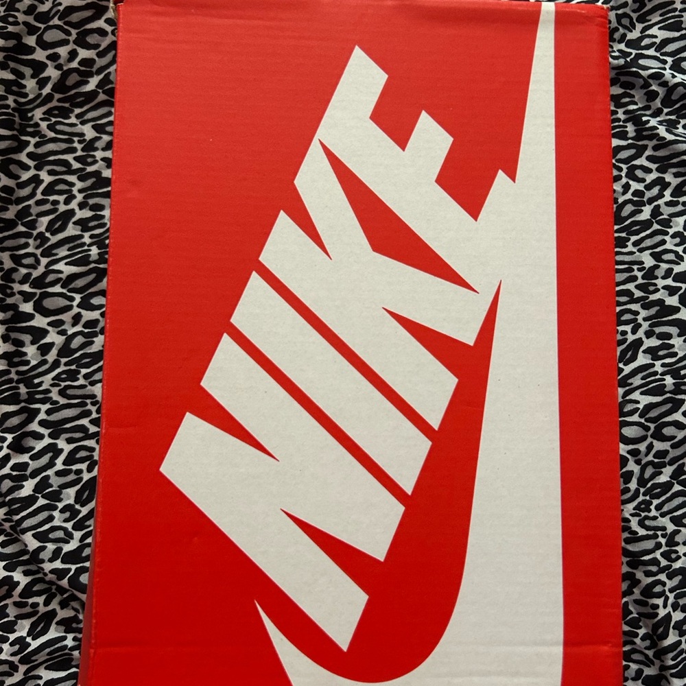 Nike shoes